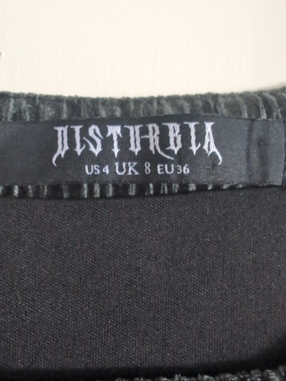 Dark green Disturbia "Thekla" plisse velvet column maxi dress - Picture 8 of 9